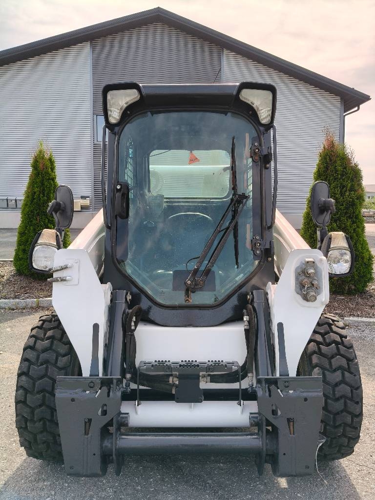 Bobcat S570 Liukuohjattu kuormaaja - Image 4