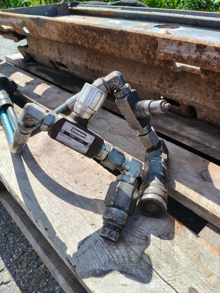 Bobcat TILT-TACH (Käytetty) - Image 3