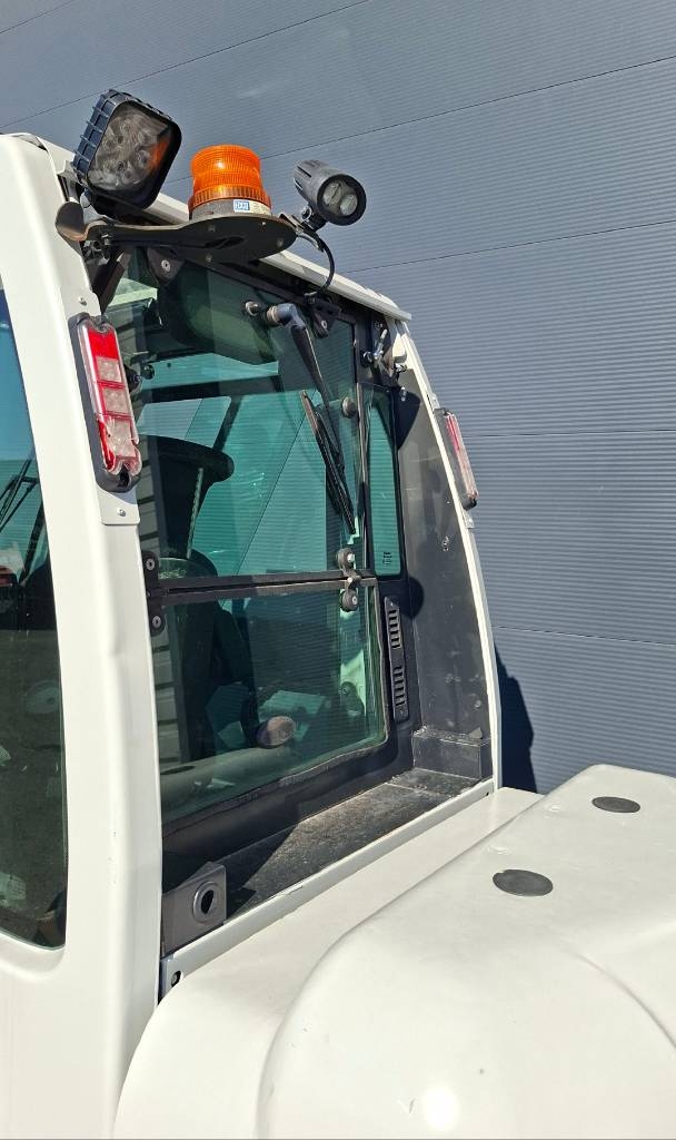 UniCarriers YG1D2A32Q Dieseltrukki - Image 6