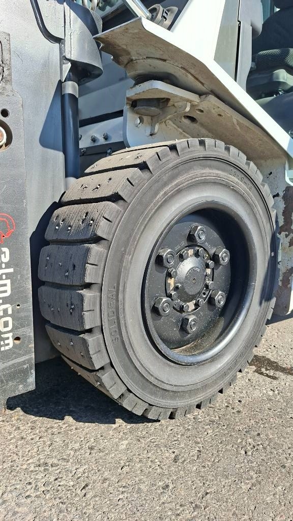 UniCarriers YG1D2A32Q Dieseltrukki - Image 7