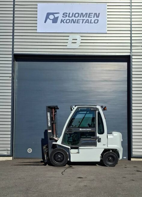 Myydään UniCarriers YG1D2A32Q Dieseltrukki